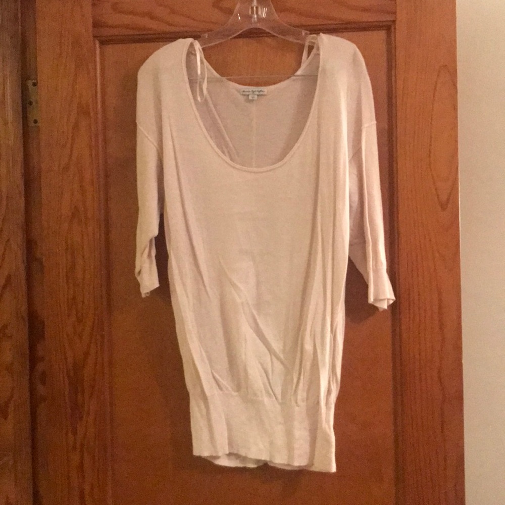 American Eagle woman’s 3/4 sleeve tee